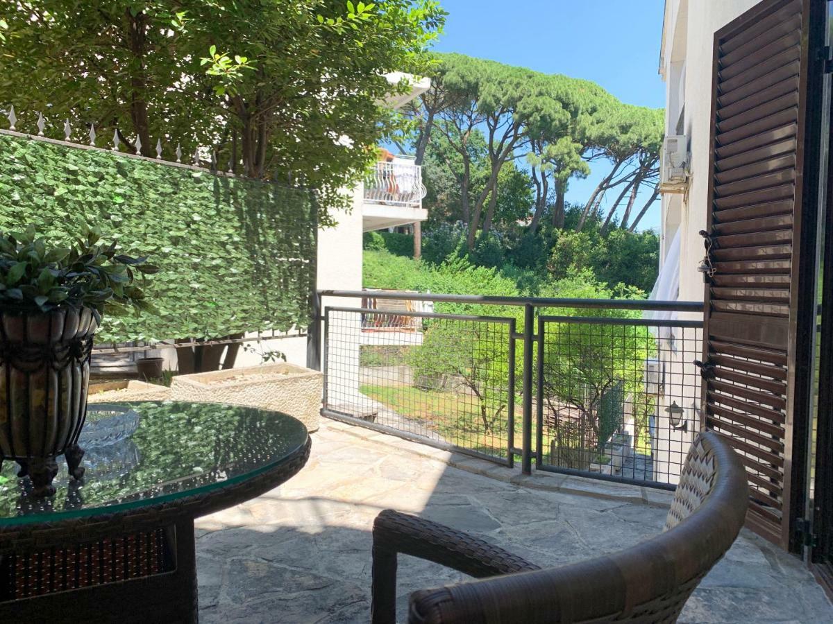 Villa Monte Boutique Apartments In Herceg Novi Exteriör bild