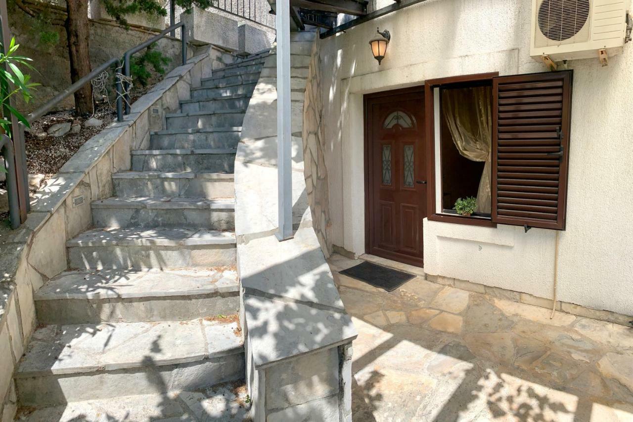 Villa Monte Boutique Apartments In Herceg Novi Exteriör bild