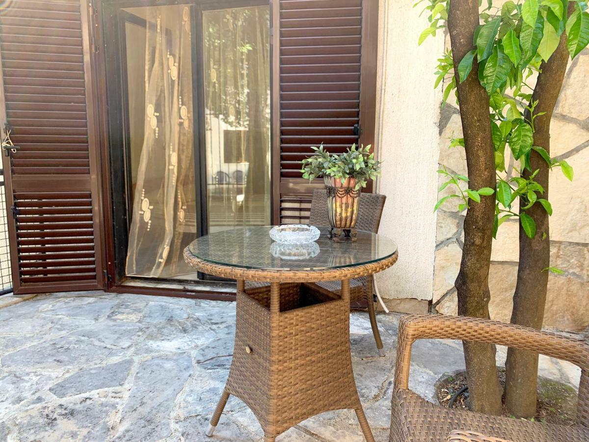 Villa Monte Boutique Apartments In Herceg Novi Exteriör bild